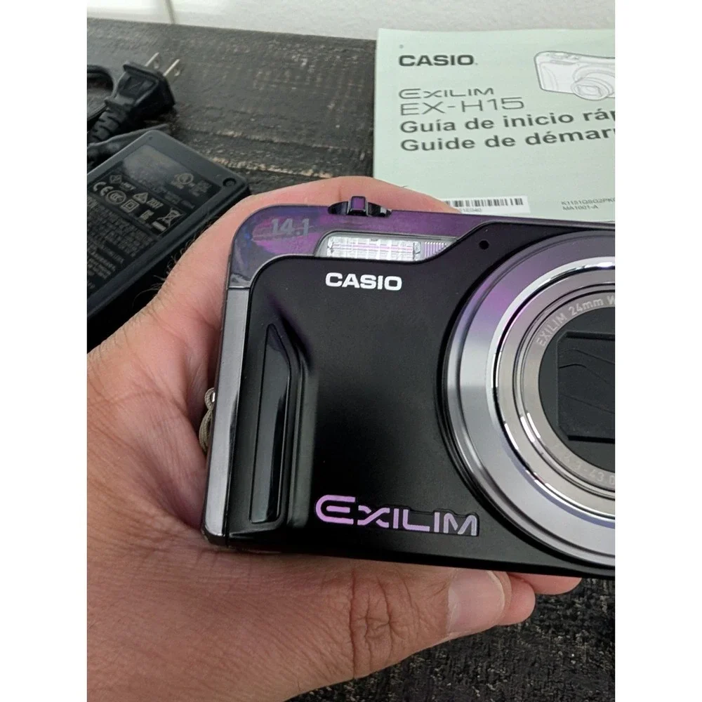 Casio Exilim EX-H15 14.1MP Digital Camera Black w/SD card, case & More Tested